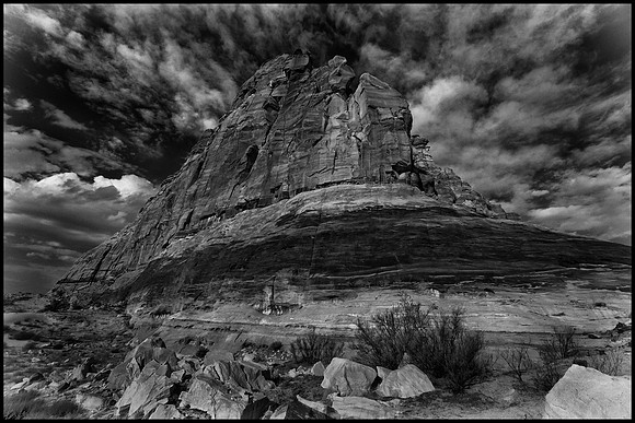 Black and White image of Lake Powell rock behind our houseboat