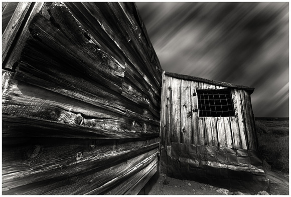 Black and White image of old abandoned home in Bodie Ca