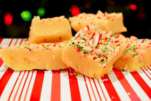 White Chocolate Peppermint Christmas Fudge Recipe